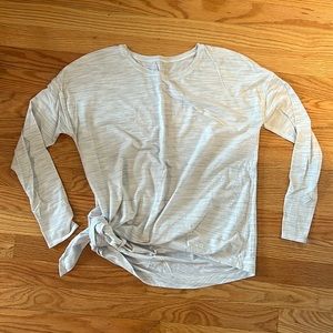 Lululemon long sleeve tie tee